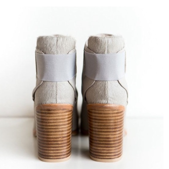 Revolve NastyGal Sol Sana Monk Boot in dove grey - Picture 4 of 10